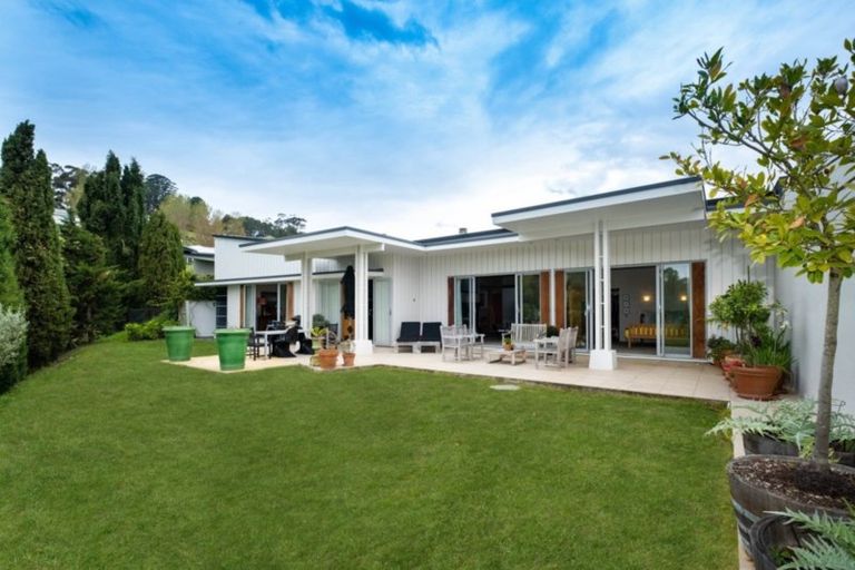 Photo of property in 106 Black Barn Road, Havelock North, 4294