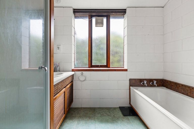 Photo of property in 1007a Caroline Road, Mayfair, Hastings, 4122