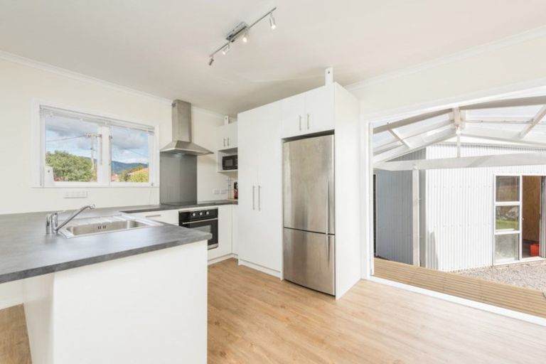 Photo of property in 4 Mcmahon Street, Stoke, Nelson, 7011