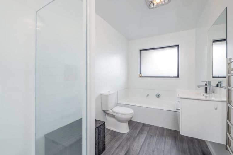 Photo of property in 8 Merino Street, Marshland, Christchurch, 8083