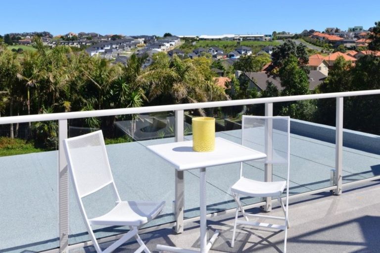 Photo of property in Santa Rosa, 16/340 Gulf Harbour Drive, Gulf Harbour, Whangaparaoa, 0930