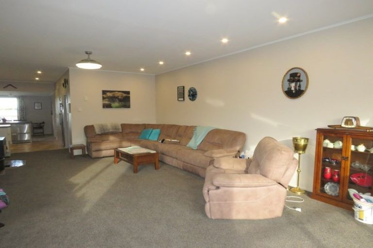 Photo of property in 86 Airedale Road, Weston, Oamaru, 9492