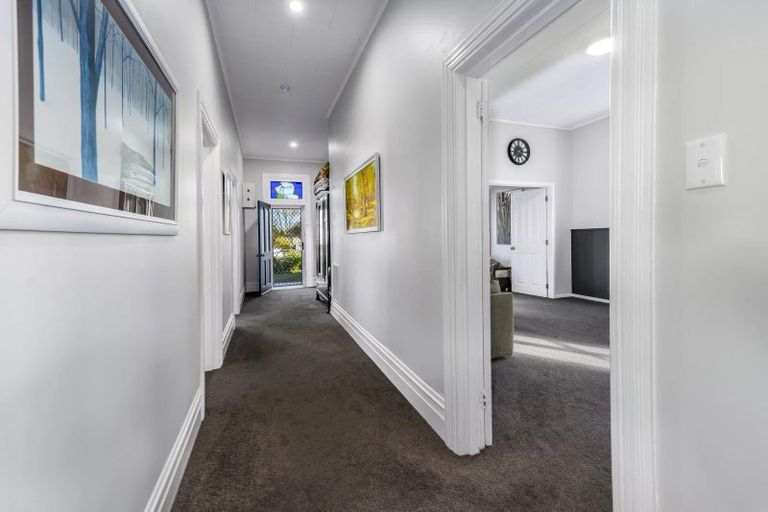 Photo of property in 36 Cloten Road, Stratford, 4332