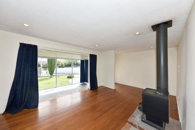 Photo of property in 15 Haig Place, Woolston, Christchurch, 8023