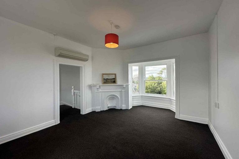 Photo of property in 1 Macnee Street, Mornington, Dunedin, 9011