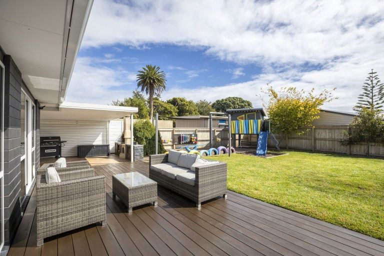 Photo of property in 5 Keene Drive, Bell Block, New Plymouth, 4312