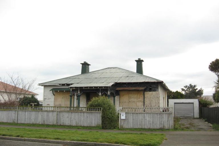 Photo of property in 20 Collingwood Street, Strathern, Invercargill, 9812