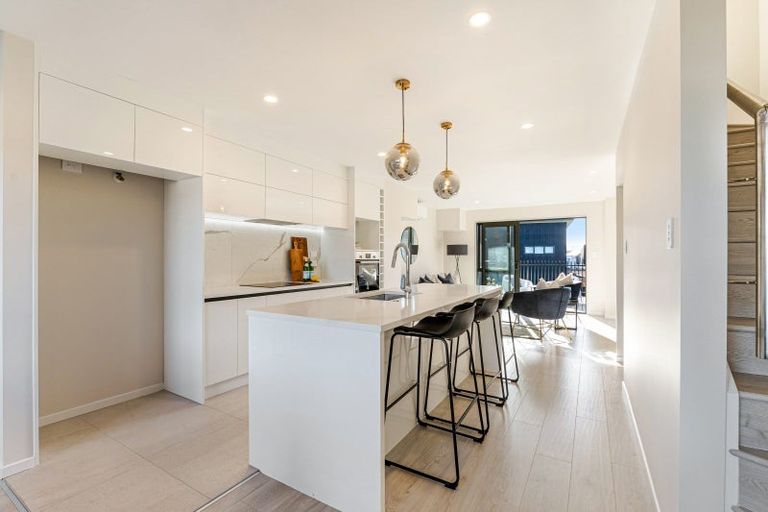 Photo of property in 48 Wallace Road, Hobsonville, Auckland, 0616