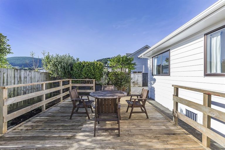 Photo of property in 29a Cecil Road, Tawa, Wellington, 5028
