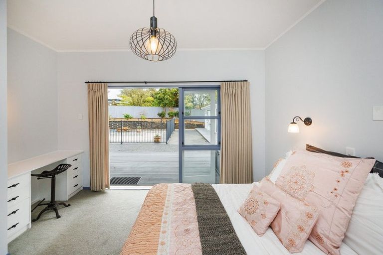 Photo of property in 8 Skerman Street, Marton, 4710