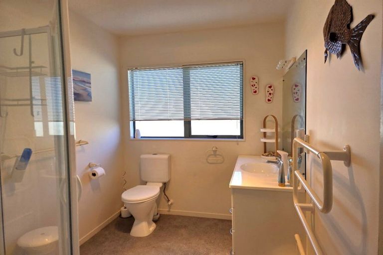 Photo of property in 105 Castle View Road, Matarangi, Whitianga, 3592