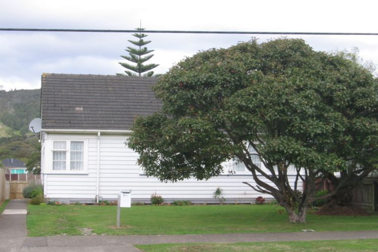 Photo of property in 134 Reynolds Street, Taita, Lower Hutt, 5011