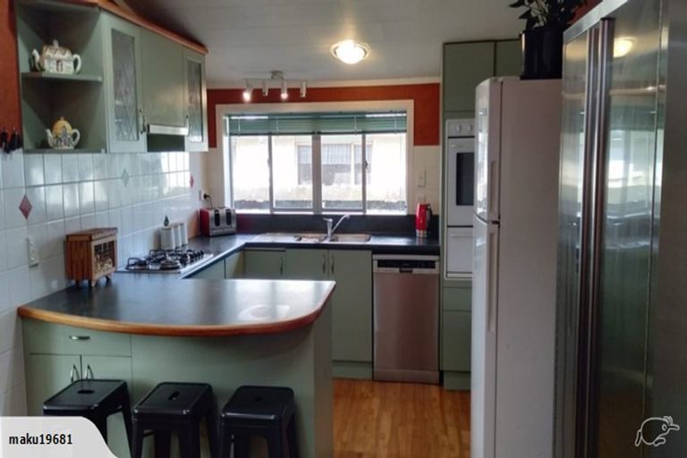 Photo of property in 3 Spilman Place, Awapuni, Palmerston North, 4412