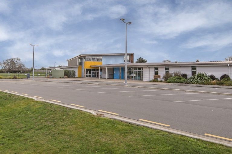 Photo of property in 10 Songpa Street, Halswell, Christchurch, 8025