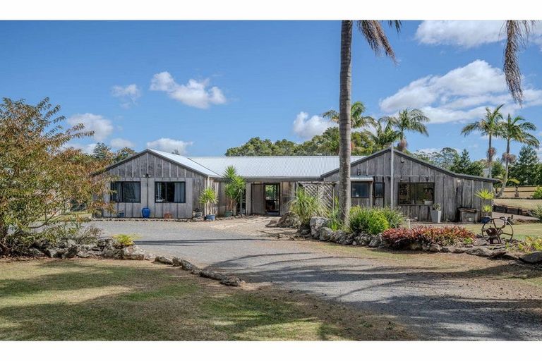 Photo of property in 61 Pungaere Road, Waipapa, Kerikeri, 0295
