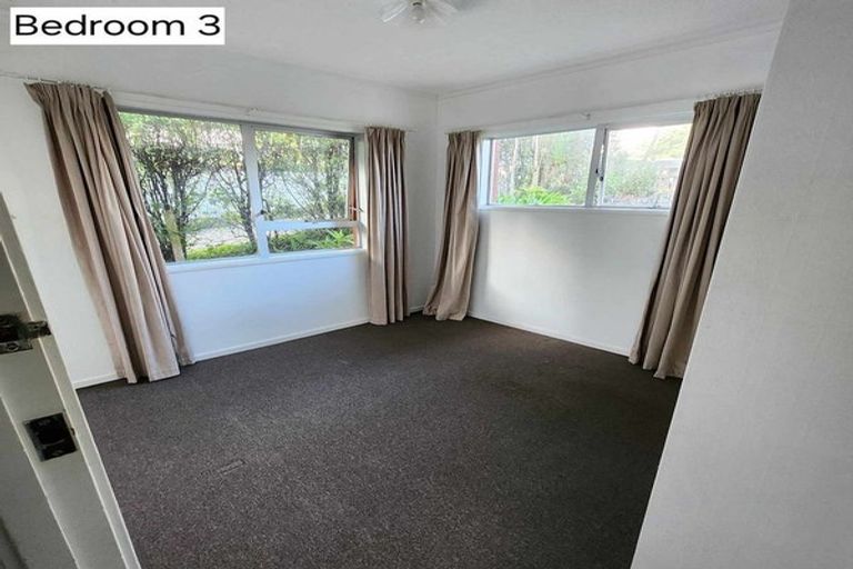 Photo of property in 69 Holland Road, Hillcrest, Auckland, 0627