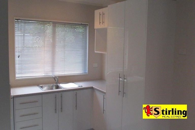 Photo of property in 2/17 Fitzherbert, Alicetown, Lower Hutt, 5010