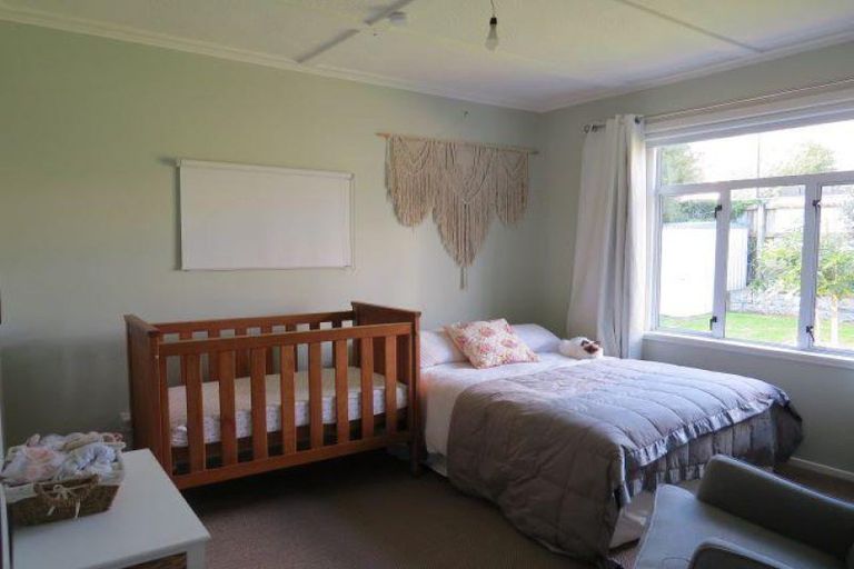 Photo of property in 31 Rimu Street, Strandon, New Plymouth, 4312