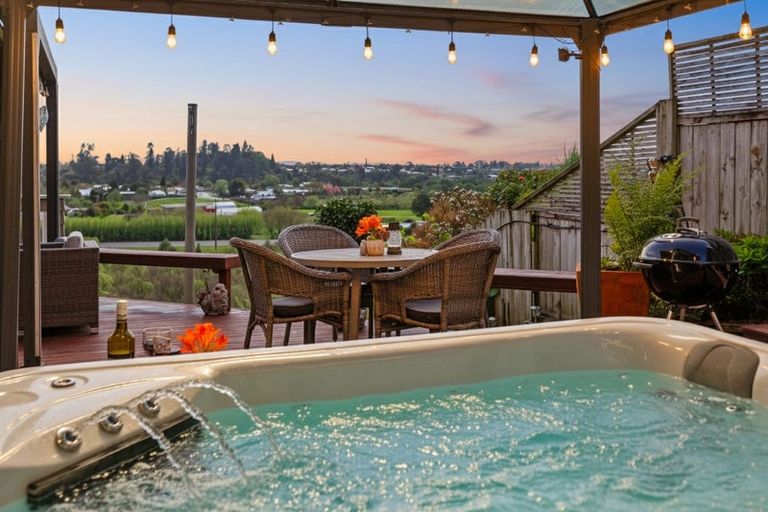 Photo of property in 99 Sapphire Drive, Hairini, Tauranga, 3112