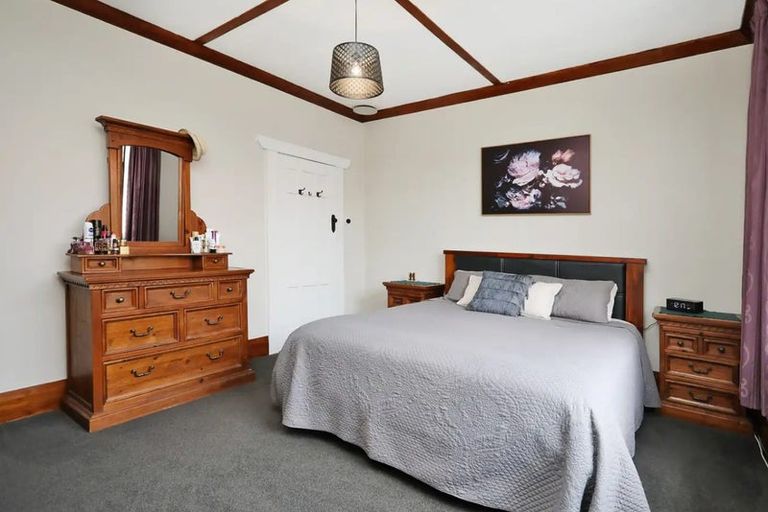 Photo of property in 57 Renfrew Street, Waikiwi, Invercargill, 9810