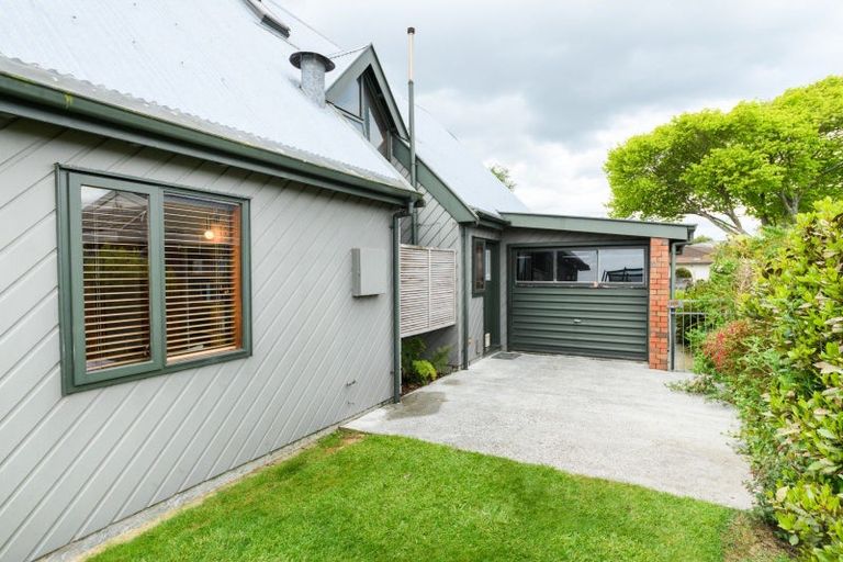 Photo of property in 35 Aintree Crescent, Awapuni, Palmerston North, 4412