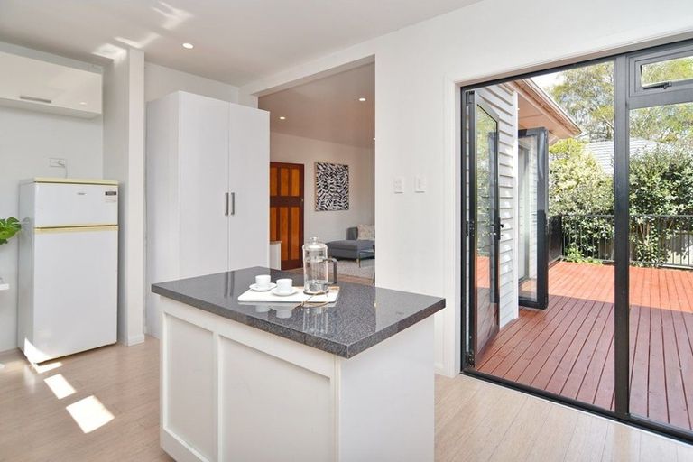 Photo of property in 135 Mcfaddens Road, St Albans, Christchurch, 8052