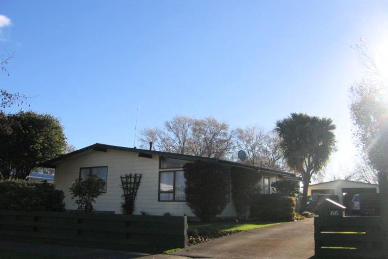 Photo of property in 66 Apollo Parade, Milson, Palmerston North, 4414