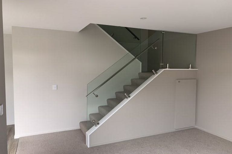 Photo of property in 10 Dave Jamieson Lane, Hillmorton, Christchurch, 8024