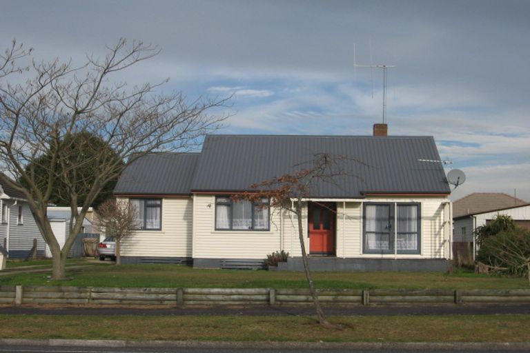 Photo of property in 114 Fairfield Road, Fairfield, Hamilton, 3214