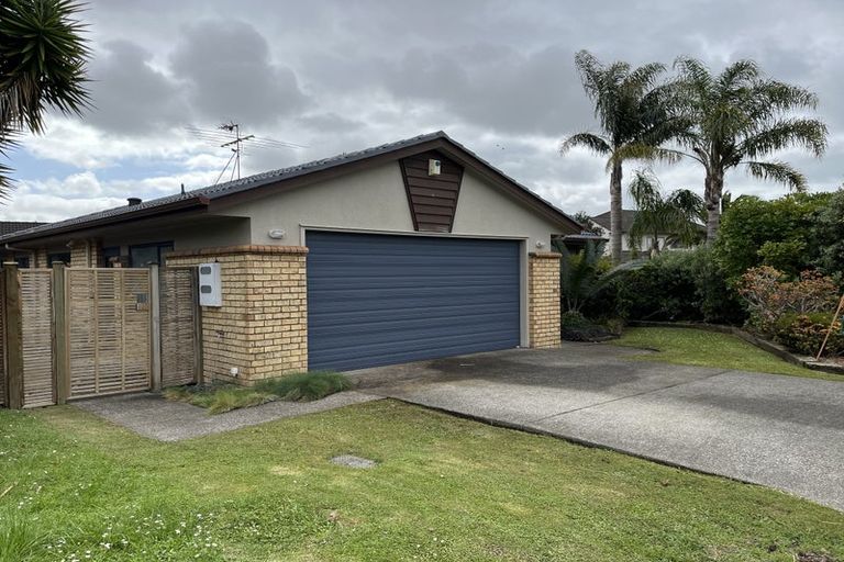 Photo of property in 1 Aviara Court, Northpark, Auckland, 2013