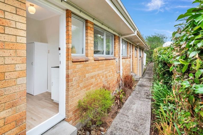 Photo of property in 3/113 Seabrook Avenue, New Lynn, Auckland, 0600