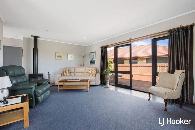 Photo of property in 25 Raratuna Street, Turua, 3574