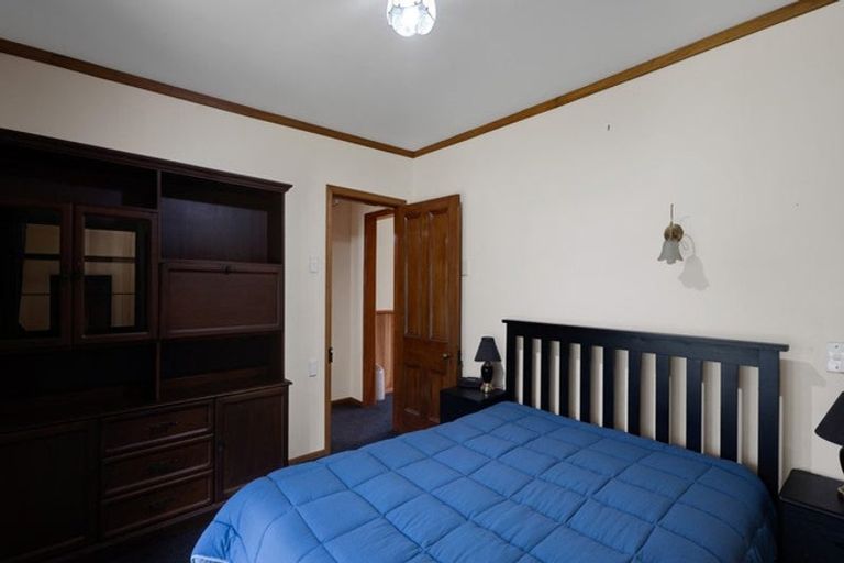 Photo of property in 100 Conway Road, Eltham, 4322