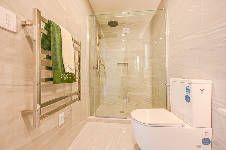 Photo of property in 89b Whitford Road, Botany Downs, 2014