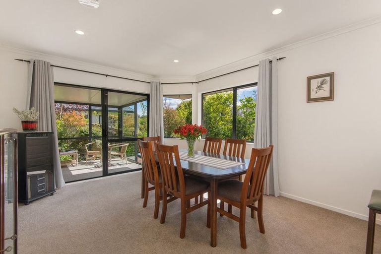 Photo of property in 131 Summerhill Drive, Fitzherbert, Palmerston North, 4410