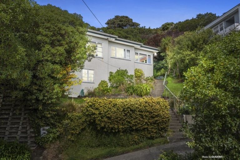 Photo of property in 139 Townsend Road, Miramar, Wellington, 6022