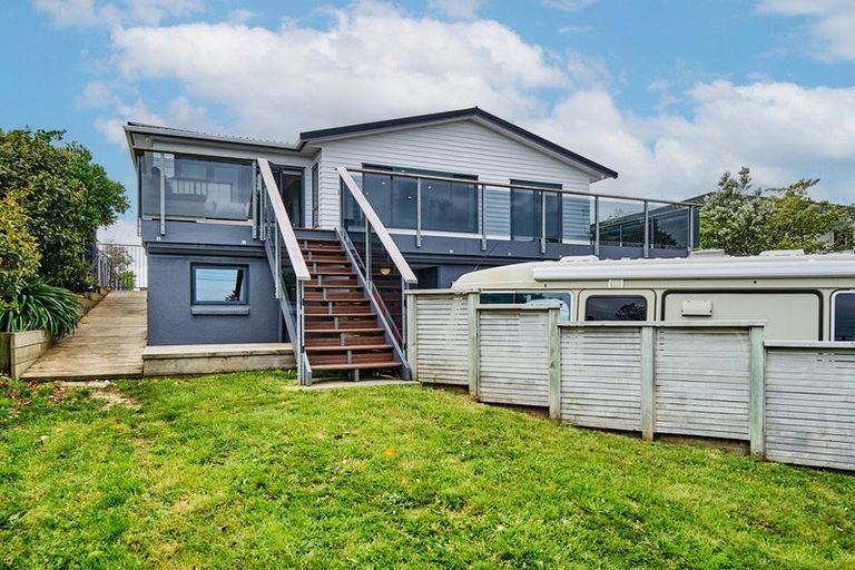 Photo of property in 26 Herewini Street, Titahi Bay, Porirua, 5022