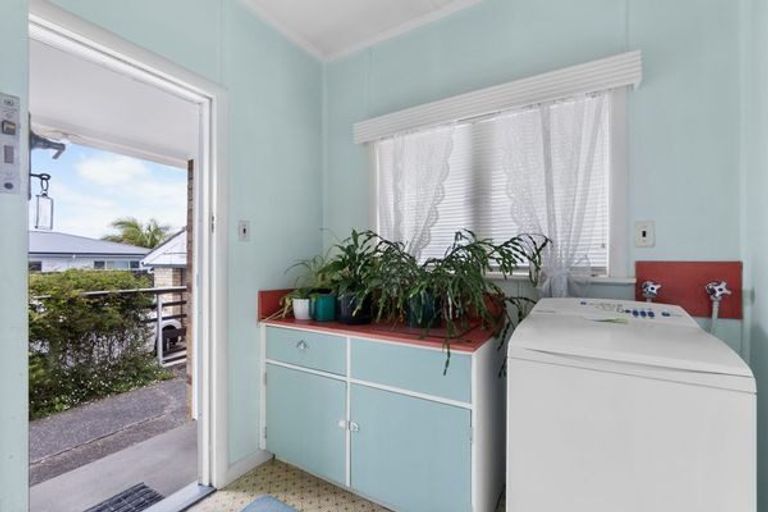 Photo of property in 11 Charles Crescent, Beerescourt, Hamilton, 3200