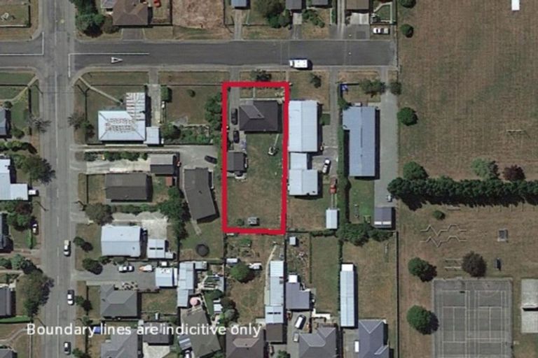 Photo of property in 9 Anne Street, Winton, 9720