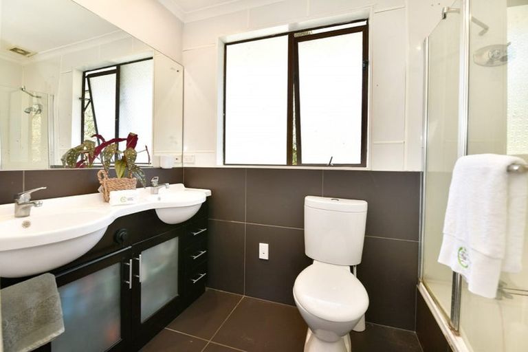 Photo of property in 41 Gledstane Road, Stanmore Bay, Whangaparaoa, 0932