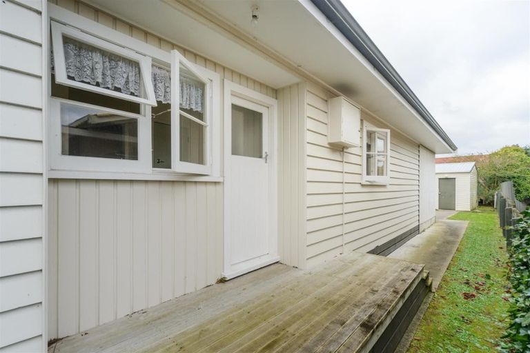 Photo of property in 9 Fagan Street, Bulls, 4818