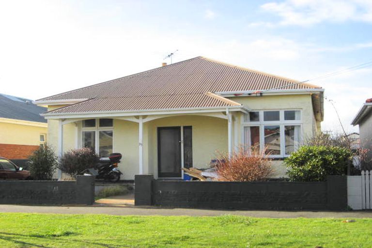 Photo of property in 15 Alma Street, Saint Kilda, Dunedin, 9012