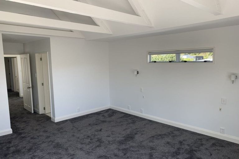 Photo of property in 19 Enticott Place, Huntsbury, Christchurch, 8022