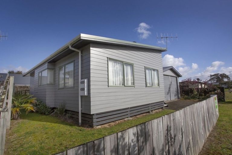 Photo of property in 103 Susan Street, Whangamata, 3620