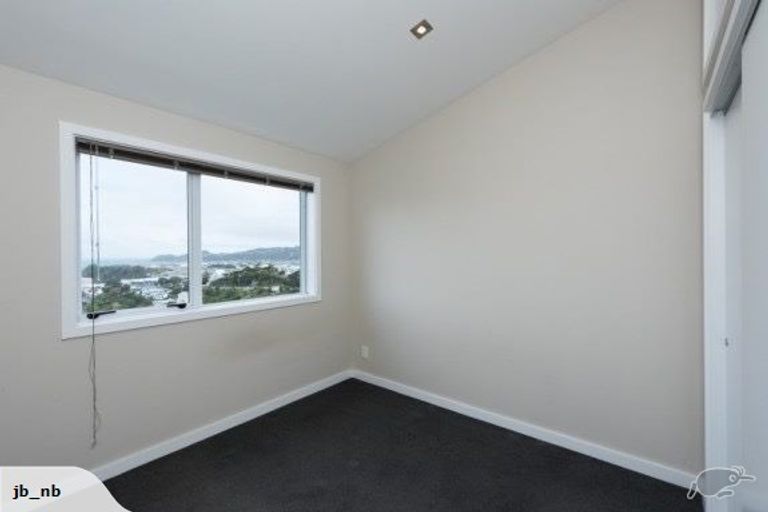 Photo of property in 8/21 Duchess Place, Maupuia, Wellington, 6022