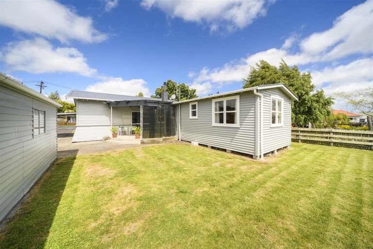 Photo of property in 5 Humphrey Street, Marton, 4710