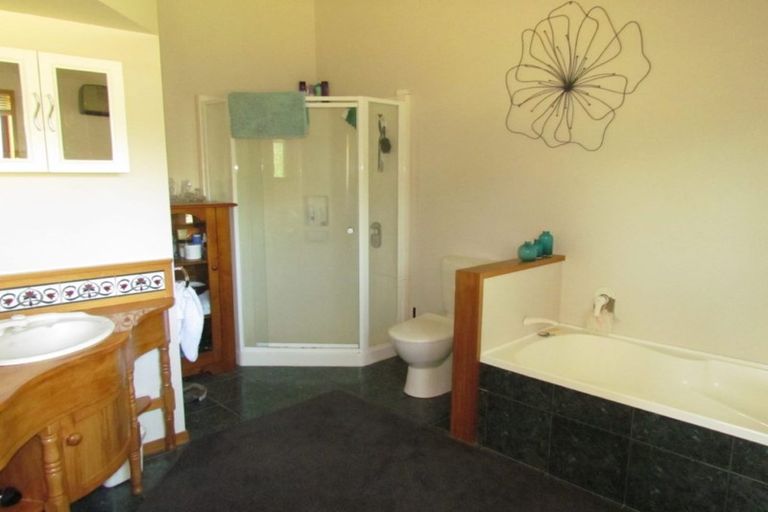 Photo of property in 71 Govan Road, Galloway, Alexandra, 9393