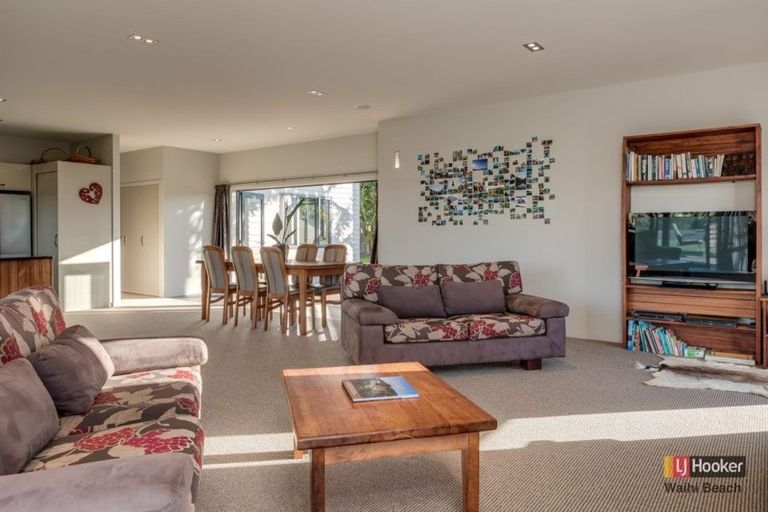 Photo of property in 111 Koutunui Road, Athenree, Katikati, 3177