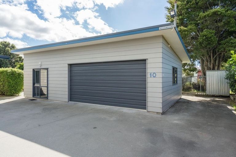 Photo of property in 10 Somners Way, Waipu, 0510