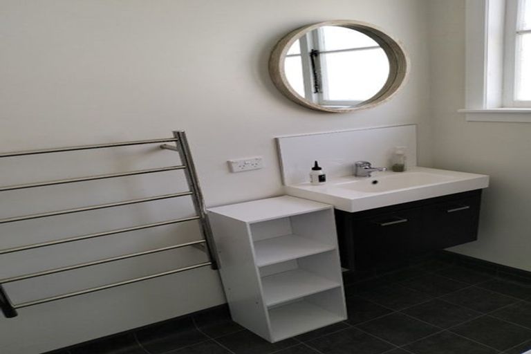 Photo of property in 17 Hall Crescent, Epuni, Lower Hutt, 5011